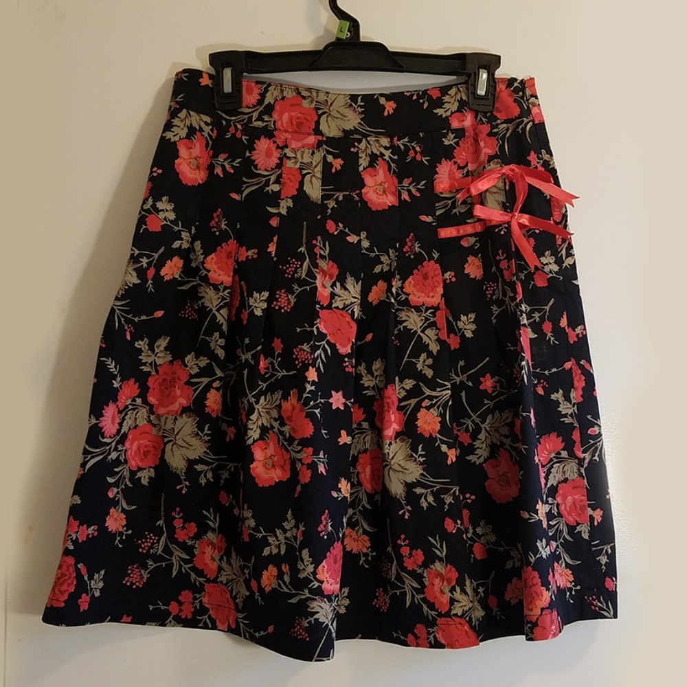 Black Pleated Skirt with Red Floral Pattern